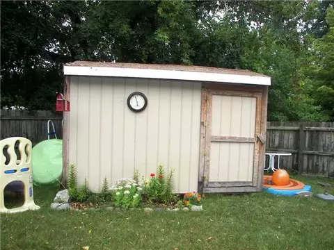 6233 Lake, Haslett, MI 48840 photo 5