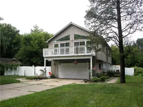 6233 Lake, Haslett, MI 48840 photo 1