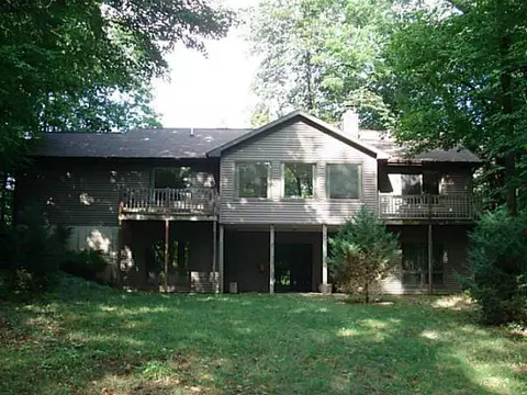 13420 S Wright, Eagle, MI 48822 photo 2