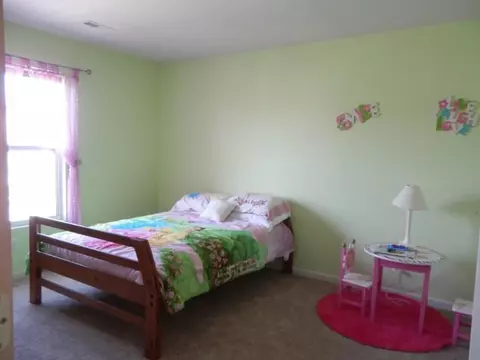 7623 Taragreen Dr, Lansing, MI 48917 photo 11