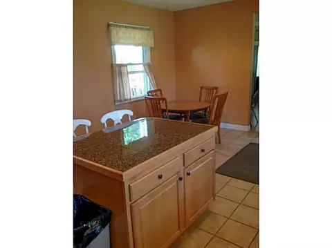 312 Elm, Vernon, MI 48476 photo 4