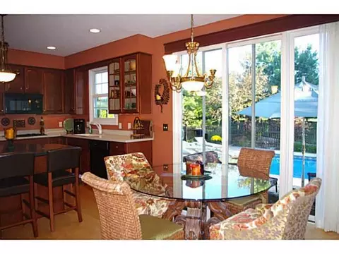 3381 Canopy Dr, Dewitt, MI 48820 photo 9