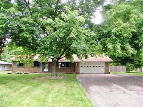 464 Creyts Rd, Dimondale, MI 48821 photo 1