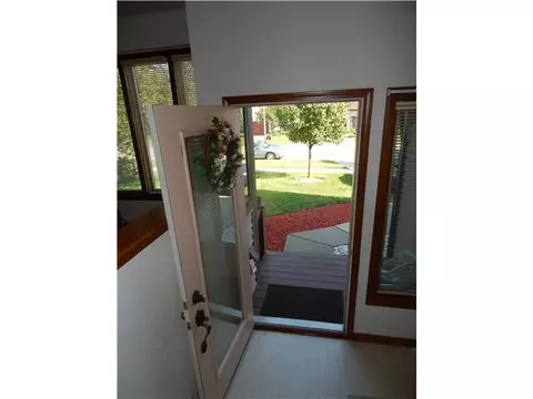 1341 W Brookside, Lansing, MI 48917 photo 3