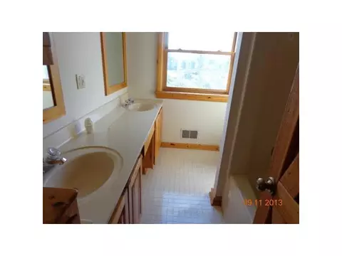 9760 S Bauer, Dewitt, MI 48820 photo 4