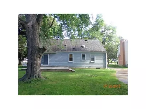 4615 Addison, Lansing, MI 48917 photo 2