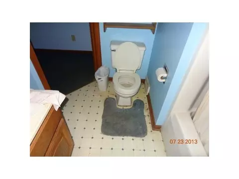 4615 Addison, Lansing, MI 48917 photo 3