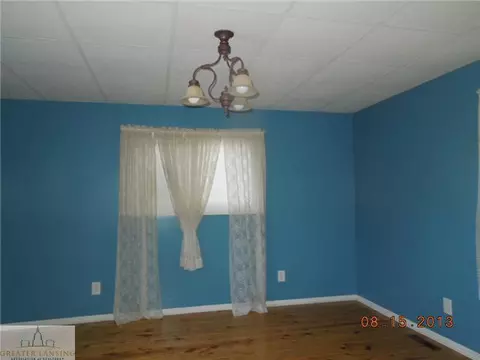 7685 Bancroft Rd, Bancroft, MI 48414 photo 5