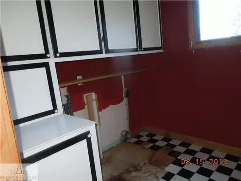 7685 Bancroft Rd, Bancroft, MI 48414 photo 9
