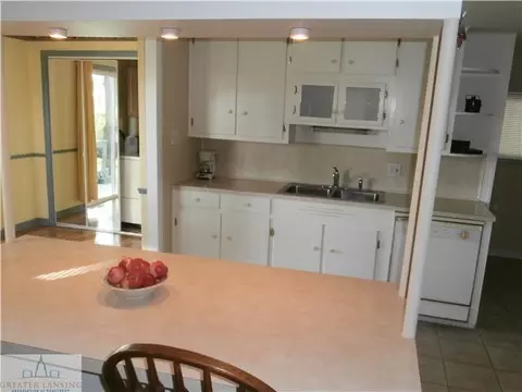 108 E Second St, Charlotte, MI 48813 photo 7