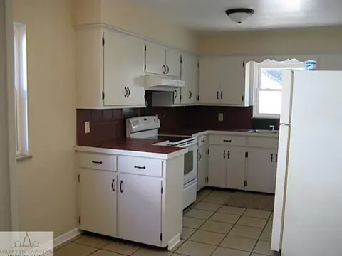 1811 Alpha St, Lansing, MI 48910 photo 15