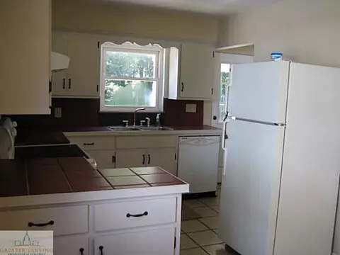 1811 Alpha St, Lansing, MI 48910 photo 17