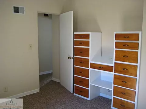 1811 Alpha St, Lansing, MI 48910 photo 11