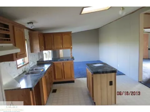 11910 W Humphrey Rd, Sumner, MI 48889 photo 3