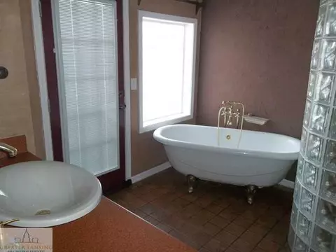 10237 Corcoran, Haslett, MI 48840 photo 10
