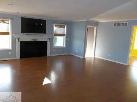 10237 Corcoran, Haslett, MI 48840 photo 6