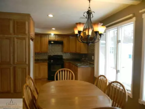 9586 E Colby, Crystal, MI 48818 photo 7