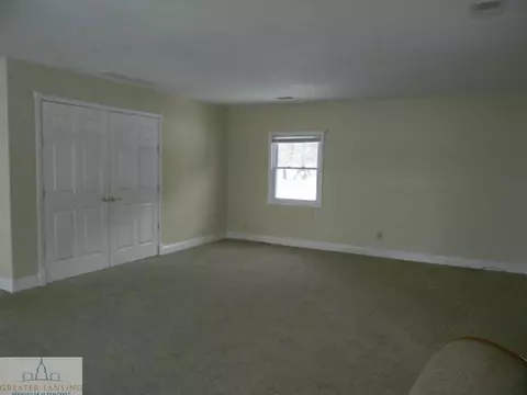 9586 E Colby, Crystal, MI 48818 photo 5