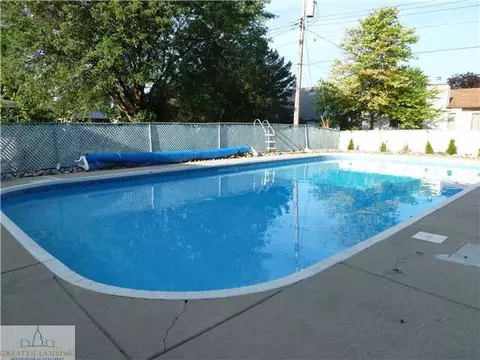 1124 Bennington Dr, Lansing, MI 48917 photo 15