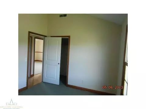 5226 Bunker Rd, Mason, MI 48854 photo 9