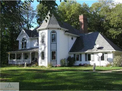 781 Holt Rd, Williamston, MI 48895 photo 2