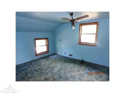 416 E First St, Perry, MI 48872 photo 12