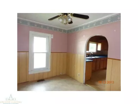 416 E First St, Perry, MI 48872 photo 7