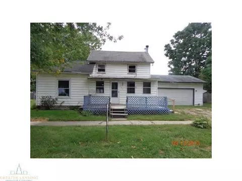 416 E First St, Perry, MI 48872 photo 1