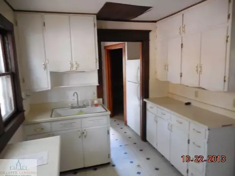 610 E Higham St, Saint Johns, MI 48879 photo 7