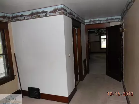 610 E Higham St, Saint Johns, MI 48879 photo 6