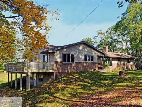 8125 E Cutler, Bath, MI 48808 photo 1