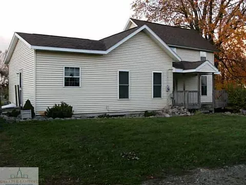 937 N Waverly, Dimondale, MI 48821 photo 21
