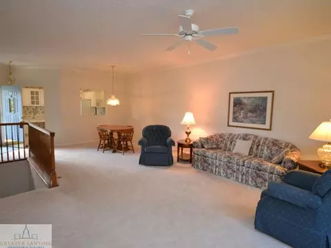 1228 Calumet, Dewitt, MI 48820 photo 2