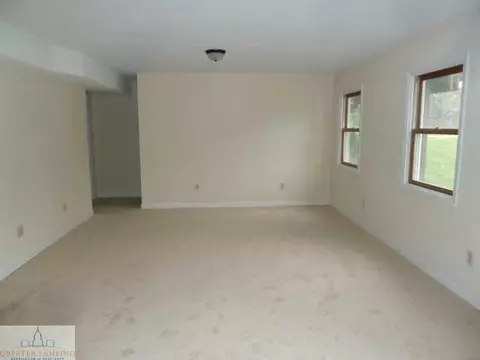 13233 Center Rd, Bath, MI 48808 photo 9