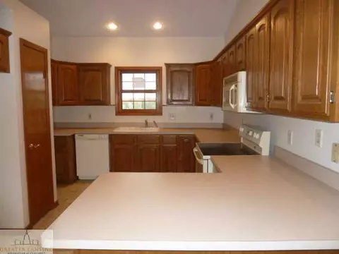 13233 Center Rd, Bath, MI 48808 photo 2