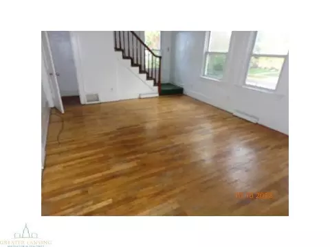 1100 Parker St, Lansing, MI 48912 photo 4