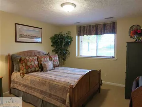 15222 Classic Dr, Bath, MI 48808 photo 22