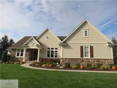 15222 Classic Dr, Bath, MI 48808 photo 1