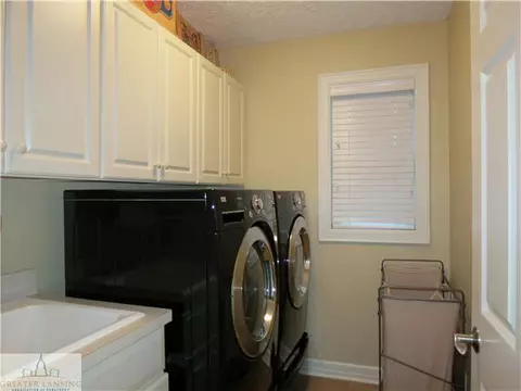 15222 Classic Dr, Bath, MI 48808 photo 18