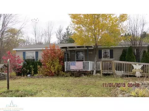 4747 Colby Rd, Perry, MI 48872 photo 1