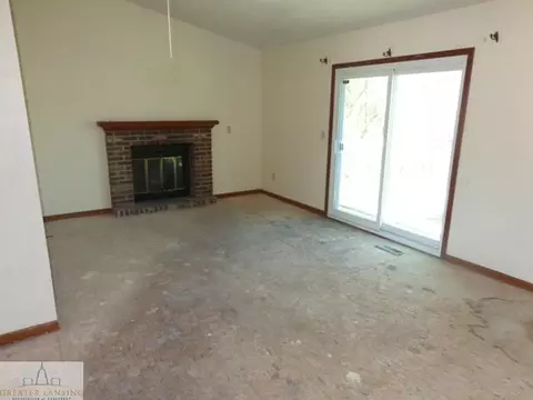 304 Corral Path, Lansing, MI 48917 photo 5