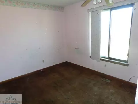 304 Corral Path, Lansing, MI 48917 photo 9