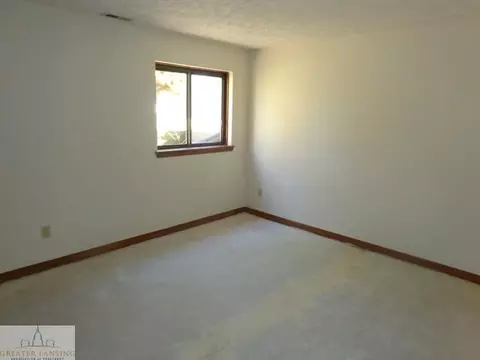 304 Corral Path, Lansing, MI 48917 photo 11