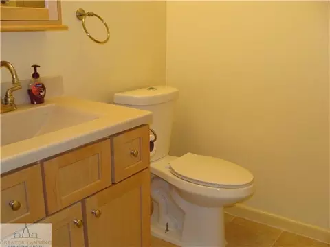 6230 Hilltop Ct, Bath, MI 48808 photo 22