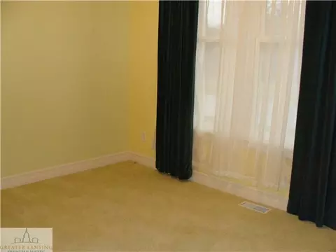 6230 Hilltop Ct, Bath, MI 48808 photo 17
