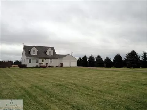 4201 S Williams St, Saint Johns, MI 48879 photo 1