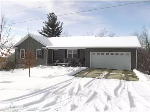13830 Clinton St, Bath, MI 48808 photo 1