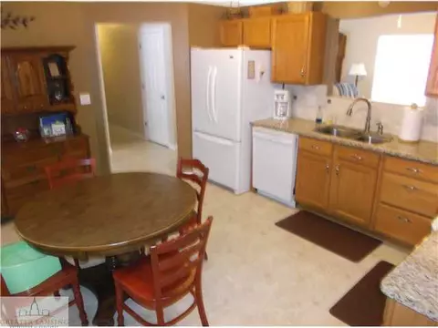 13830 Clinton St, Bath, MI 48808 photo 3