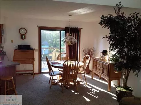12524 Houghton, Dewitt, MI 48820 photo 5