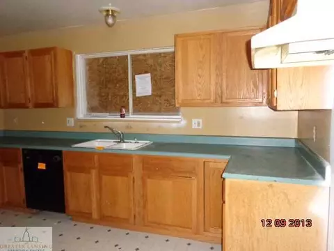 4136 Heathgate Dr, Lansing, MI 48911 photo 3
